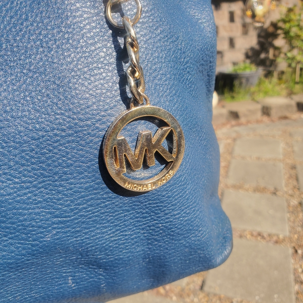 Michael Kors blue leather chain strap shoulder bag - Picture 2 of 12